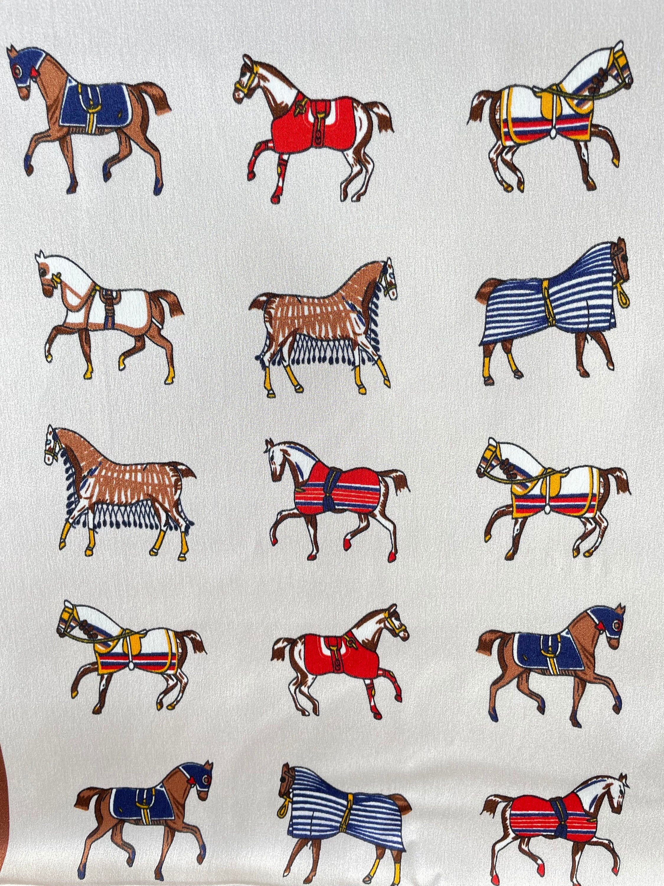 Sciarpa Quadrata In Seta Satinata Con Stamapa Cavalli - Scialle Bandana Donna Arancione