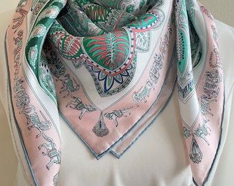 Foulard En Soie Pierre Cardin Vintage - 80x80 Cm - Multicouleur - Occasion Très Bon état