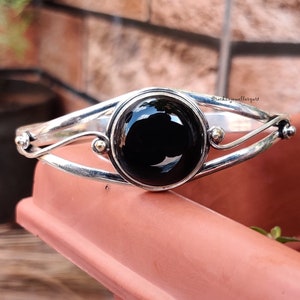 Handmade Oval Black Onyx 925 Sterling Silver Boho Bangle