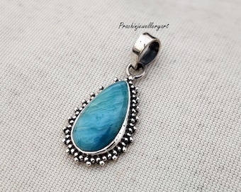 Handgefertigter Larimar 925er Silber Anhänger: Edelstein Statement Schmuck