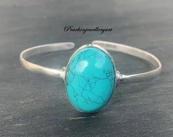 Pulseira artesanal em prata 925 com turquesa natural: joia delicada com pedra preciosa