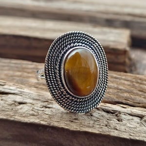 Handmade Tiger Eye Gemstone Ring: 925 Sterling Silver Band