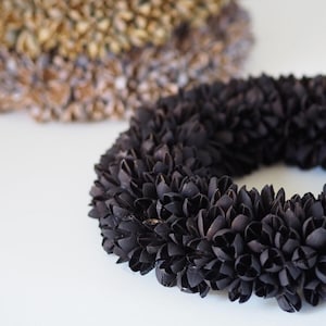 Handmade decorative wreath, natural door wreath, wall wreath 30 cm, black