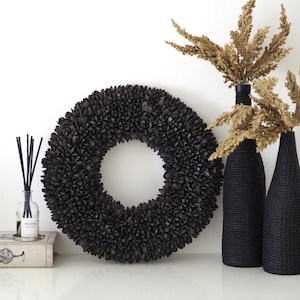 Handmade decorative wreath, natural door wreath, wall wreath 40 cm, black