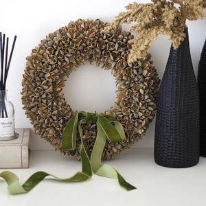 Handmade Decorative Wreath Natural Door Wreath Wall Wreath 30 cm Khaki
