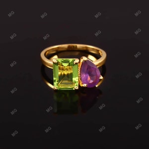 Toi Et Moi Ring Amethyst and Peridot Ring,Emerald Cut Peridot Double Gemstone Ring,Minimalist Stackable Ring, August Birthstone Jewelry Gift