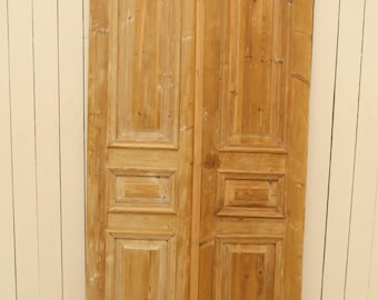 Antique French Panel Door - Lot A959. size 89x41