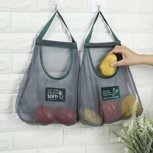 Bolsas de almacenamiento de malla colgantes para ajo, cebolla y patata. Juego organizador de cocina.