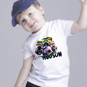 Personalisierte Ihren Namen Monster Trucks Kinder-T-Shirt T-Shirt Erwachsene Familie passenden - Regenbogen Design 2