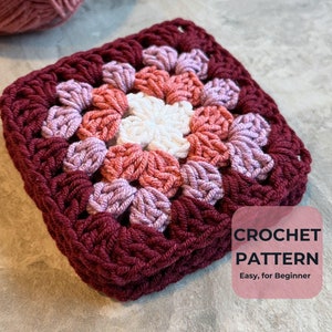 Easy Granny Square Crochet Pattern for Beginners Simple Basic classic pattern Step by step photos How to crochet Christmas Gift for Mom