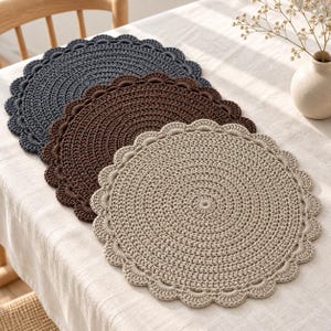 Placemat Crochet Pattern, Easy Doily Coaster, Beginner tutorial, Christmas Mother Housewarming gift, table decor