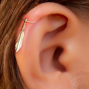Gold Cartilage Helix Earring - Handmade 14k Gold Piercing Hoop With a Tiny Charm - Comfortable Hypoallergenic 20 gauge 8mm Piercing Jewelry