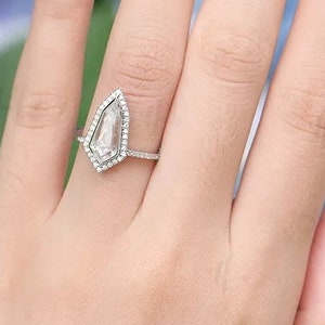 Shield cut diamond engagement ring hot sale