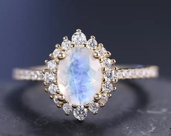 Vintage Moonstone Ring -Moonstone Promise Ring - Moonstone Engagement Ring - June Birthstone Ring - Anniversary Gift for Her