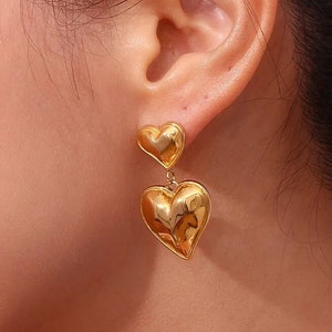 Chunky Double Heart Earrings Large Gold Heart Earrings Retro Style Earrings 18k Gold Earrings Tarnish Free Romantic Earrings