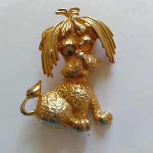 Park Lane Signed dog poodle brushed gold tone google eye Vintage Brooch/Pin