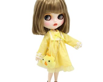 Evelyn – Premium Custom Neo Blythe Doll with Blonde Hair, White Skin & Matte Smiling Face