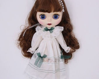 Raelynn – Premium Custom Neo Blythe Doll with Brown Hair, White Skin & Matte Cute Face