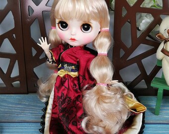 Riana – Premium Custom Neo Blythe Doll with Blonde Hair, White Skin & Matte Cute Face