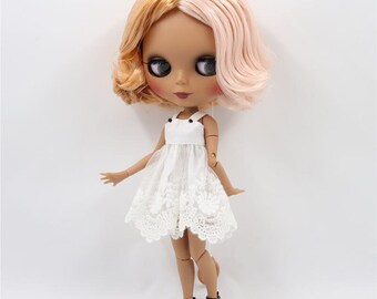 Verona – Premium Custom Neo Blythe Doll with Multi-Color Hair, Dark Skin & Matte Cute Face