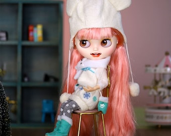 Almer – Premium Custom Neo Blythe Doll with Pink Hair, White Skin & Matte Smiling Face