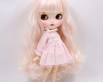 Ellie – Premium Custom Neo Blythe Doll with Pink Hair, White Skin & Matte Pouty Face