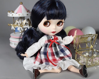 Elspeth – Premium Custom Neo Blythe Doll with Blue Hair, White Skin & Matte Cute Face