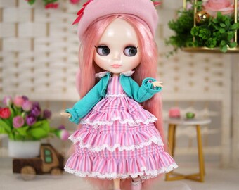 Daphne – Premium Custom Neo Blythe Doll with Pink Hair, White Skin & Shiny Cute Face