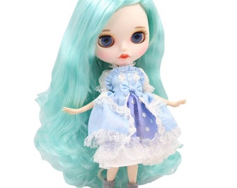 Amy – Premium Custom Neo Blythe Doll with Green Hair, White Skin & Matte Pouty Face