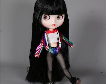 Carla – Premium Custom Neo Blythe Doll with Black Hair, White Skin & Matte Cute Face