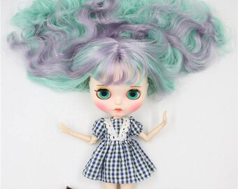 Andrea – Premium Custom Neo Blythe Doll with Multi-Color Hair, White Skin & Matte Pouty Face