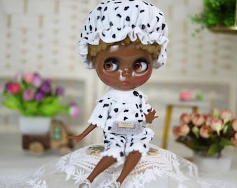 Angelique – Premium Custom Neo Blythe Doll with Blonde Hair, Black Skin & Shiny Cute Face