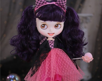 Trina – Premium Custom Neo Blythe Doll with Purple Hair, White Skin & Matte Smiling Face