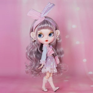 Liana – Premium Custom Neo Blythe Doll with Purple Hair, White Skin & Matte Smiling Face
