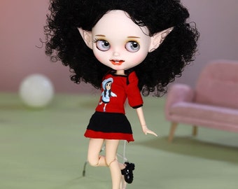 Dorothy – Premium Custom Neo Blythe Doll with Black Hair, White Skin & Matte Smiling Face