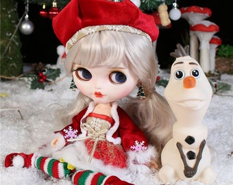 Evelyn – Premium Custom Neo Blythe Doll with Blonde Hair, White Skin & Matte Smiling Face