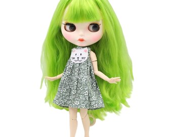 Mia – Premium Custom Neo Blythe Doll with Green Hair, White Skin & Matte Pouty Face