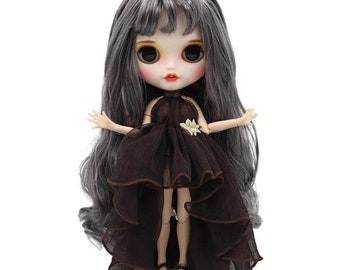 Camila – Premium Custom Neo Blythe Doll with Silver Hair, White Skin & Matte Smiling Face