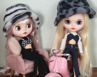 Neo Blythe Doll Cropped Top Shirt Bra with Bell Bottom Pant & Leopard Hat