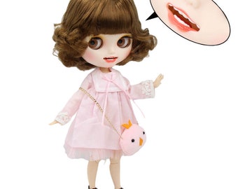 Fiona – Premium Custom Neo Blythe Doll with Brown Hair, White Skin & Matte Smiling Face