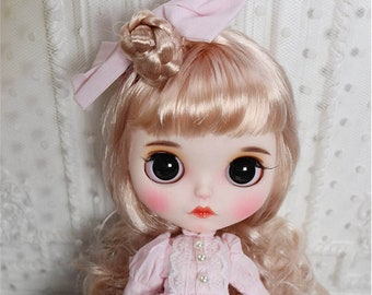 Iris – Premium Custom Neo Blythe Doll with Pink Hair, White Skin & Matte Cute Face
