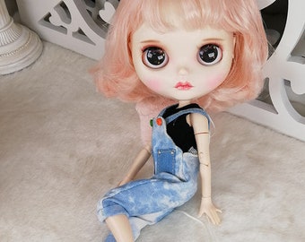 Kendra – Premium Custom Neo Blythe Doll with Pink Hair, White Skin & Matte Pouty Face