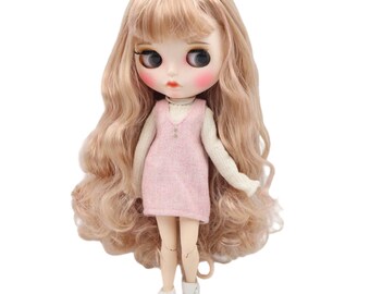 Isabella – Premium Custom Neo Blythe Doll with Pink Hair, White Skin & Matte Pouty Face