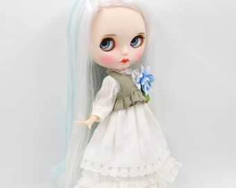 Juliette – Premium Custom Neo Blythe Doll with Multi-Color Hair, White Skin & Matte Pouty Face