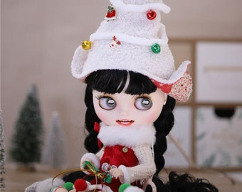 Whitney – Premium Custom Neo Blythe Doll with Black Hair, White Skin & Matte Smiling Face