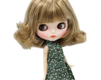 Jade – Premium Custom Neo Blythe Doll with Blonde Hair, White Skin & Matte Pouty Face