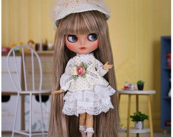 Emily – Premium Custom Neo Blythe Doll with Blonde Hair, Tan Skin & Matte Smiling Face