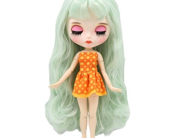Sophie – Premium Custom Neo Blythe Doll with Green Hair, White Skin & Matte Pouty Face