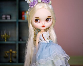 Jane – Premium Custom Neo Blythe Doll with Blonde Hair, White Skin & Matte Smiling Face