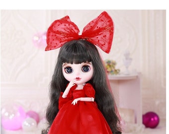 Maria – Premium Custom Neo Blythe Doll with Black Hair, White Skin & Matte Smiling Face